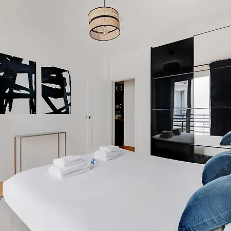 Modern & Refined 1bdr 4p - Roland Garros Apartment